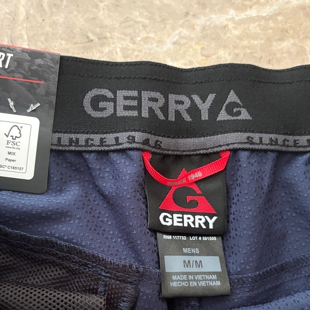 Gerry trail Men's lNavy Shorts - Picture 2 of 4